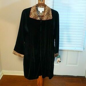 Cinema Etoile Black Velvet Robe Leopard Print Collar Cuffs Zip Tassel Size S
